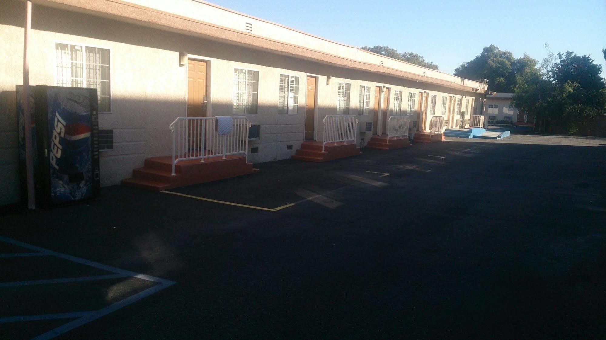 Budget Inn Motel South Gate Exterior photo